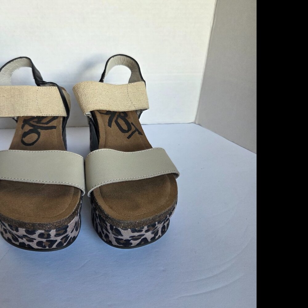 OTBT Bushnell Sandals 8M - Picture 2 of 11